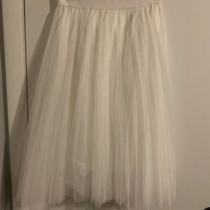 White tulle skirt